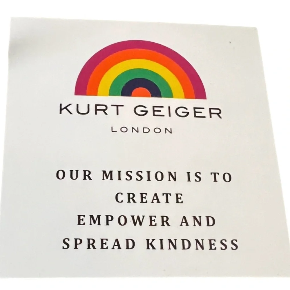 Kurt Geiger London NWT small gold crystal huggie earrings with 5 varied crystals - Picture 14 of 15